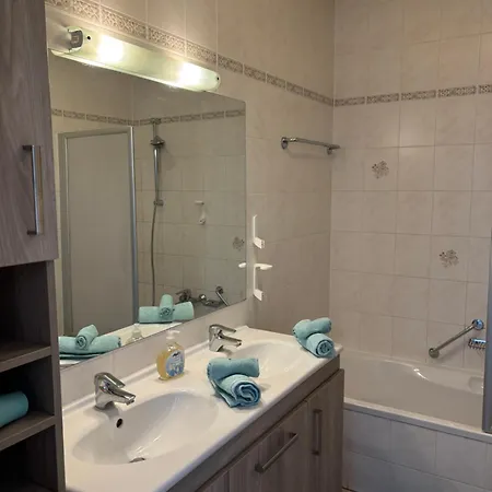 Apartment Mit Seeblick&seezugang Sekull